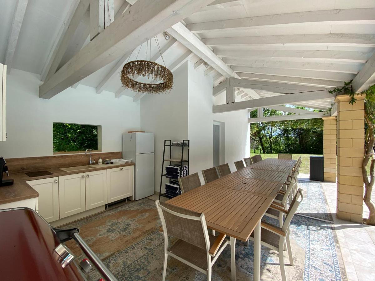 Manoir Et Appartements Avec Piscine Au Domaine De Bize Mirepoix Mirepoix  Exterior foto